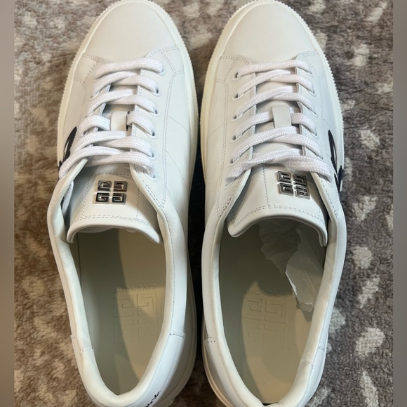Givenchy Sneakers. NWOT - Picture 6 of 12